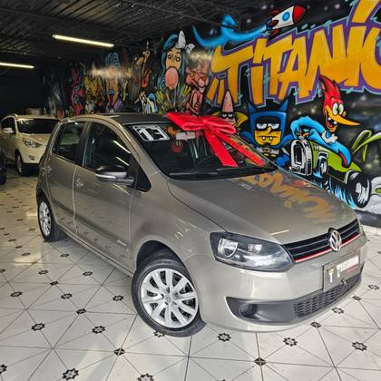 VOLKSWAGEN FOX 1.0 MI TREND 8V FLEX 4P MANUAL VOLKSWAGEN FOX 1.0 MI TREND 8V FLEX 4P MANUAL